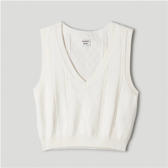 Aritzia Sunday Best Quinn Sweater Vest Small Birch - Picture 2 of 5